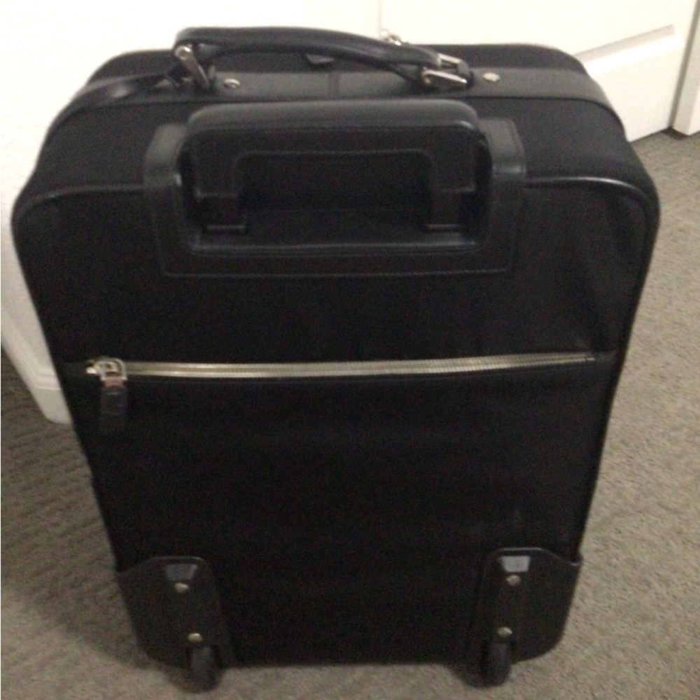 Prada Nylon carryon - Picture 2 of 3